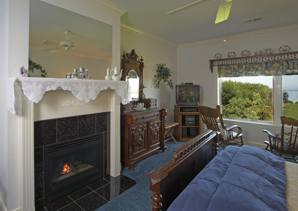 Sea Cliff Gardens Bed and Breakfast Port Angeles Buitenkant foto