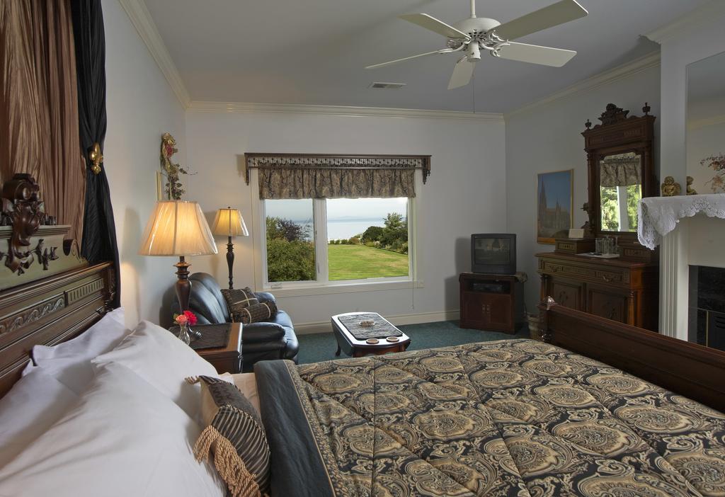 Sea Cliff Gardens Bed and Breakfast Port Angeles Buitenkant foto