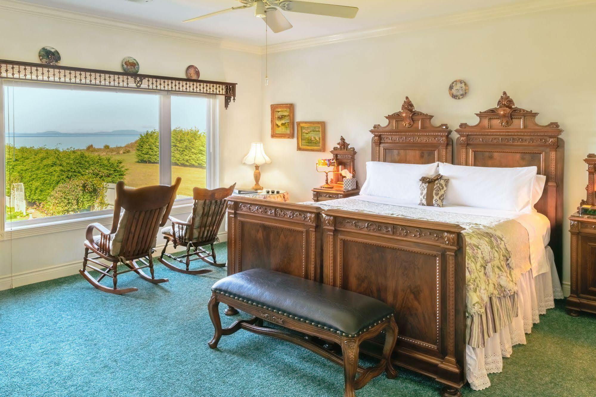 Sea Cliff Gardens Bed and Breakfast Port Angeles Buitenkant foto