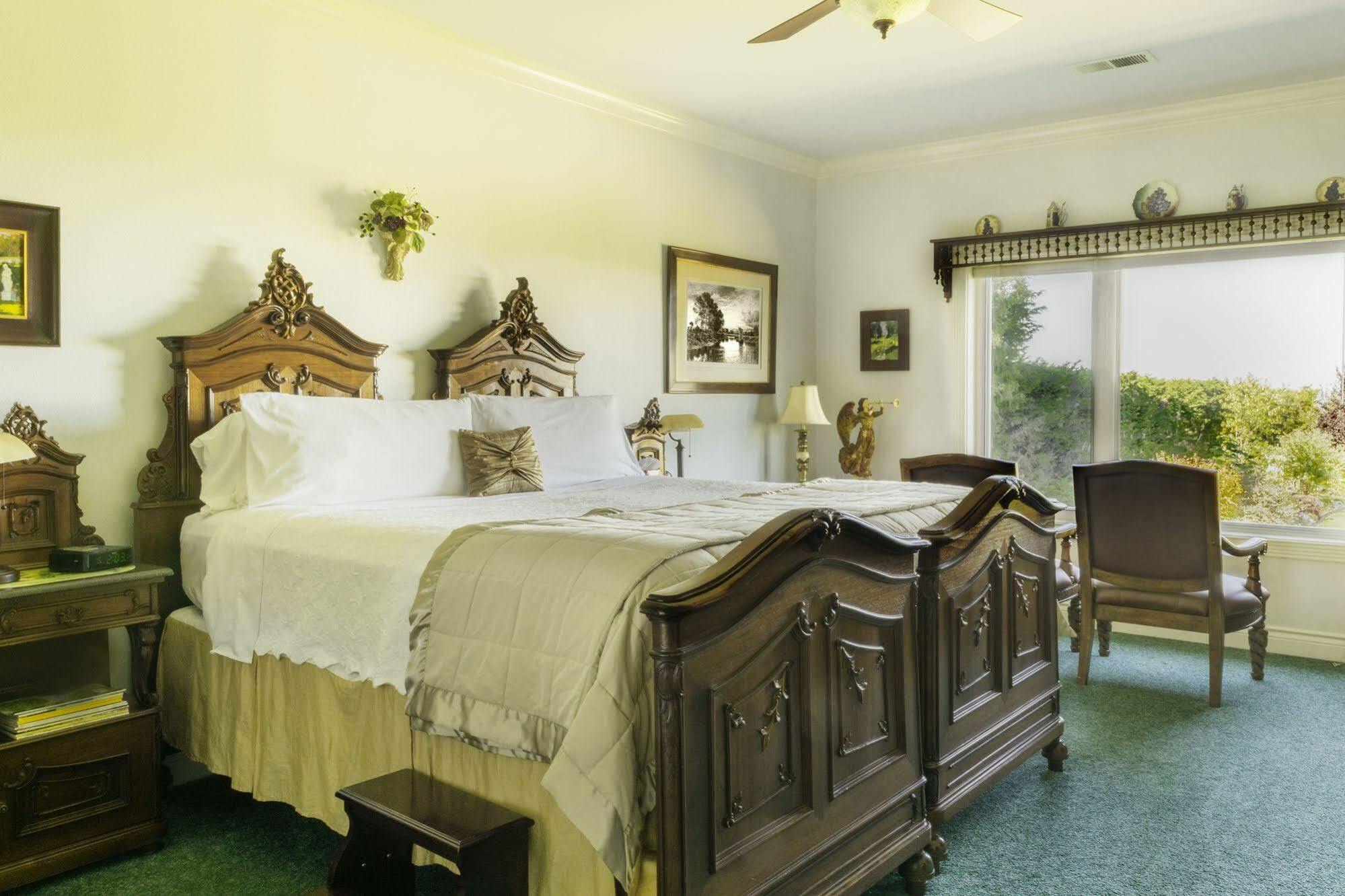 Sea Cliff Gardens Bed and Breakfast Port Angeles Buitenkant foto