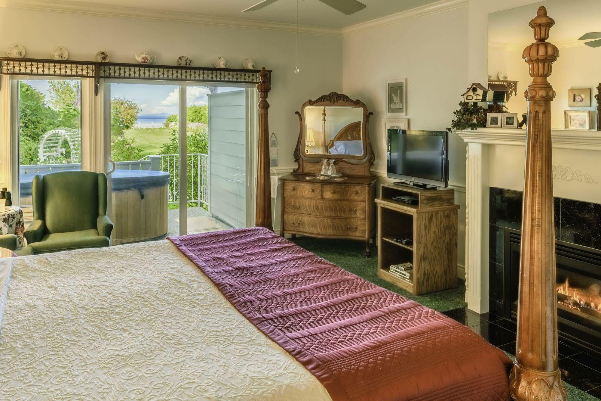 Sea Cliff Gardens Bed and Breakfast Port Angeles Buitenkant foto
